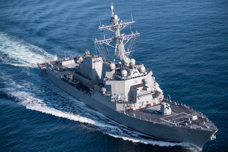 Huntington Ingalls Industries Awarded Six Destroyers in U.S. Navy Multi-Year Contract 1 Huntington Ingalls Industries Awarded Six Destroyers in U.S. Navy Multi-Year Contract