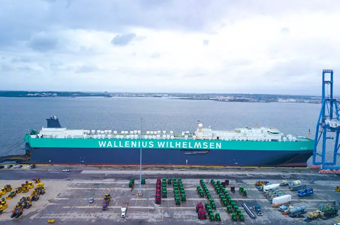 Wallenius Wilhelmsen’s First Vessel With New Colors Takes To The Seas 1 RoRo vessel Salome takes to the seas after green and grey rebrand