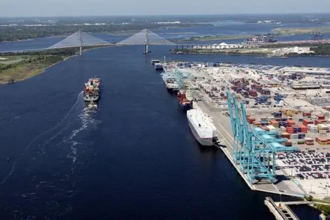 JAXPORT Sets New Monthly Container Volume Record 1