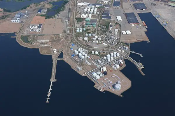 Financial closing gives Wärtsilä the go-ahead for building the new Hamina LNG terminal
