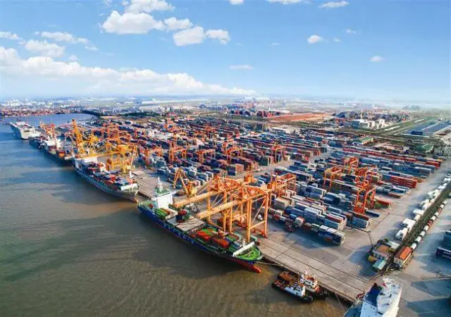 Vinalines To Build 2 Terminals At $299 Million In Lach Huyen Port 1 Vinalines To Build 2 Terminals At $299 Million In Lach Huyen Port 1