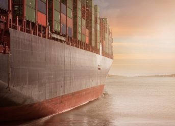 Drewry: East-West Contract Rates Help Reduce Shippers’ Costs 5 Drewry: East-West Contract Rates Help Reduce Shippers’ Costs 4