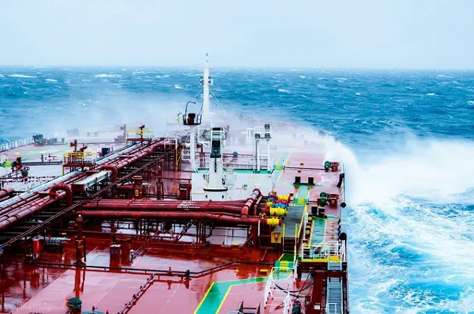 FSL Looking to Order LR2 Tanker Duo in China