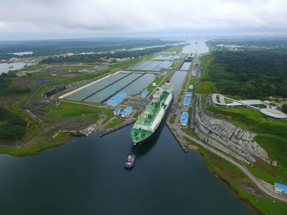 Panama Canal Cuts Maximum Draft for Neopanamax Locks 1