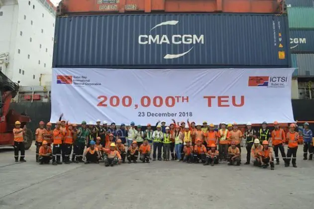 ICTSI Subic Hits Milestone 200,000th TEU Move 1