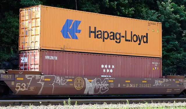 10 Largest Container Shipping Companies In The World 5 Hapag Lloyd Container Stack Train