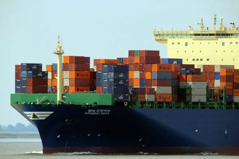 10 Largest Container Shipping Companies In The World