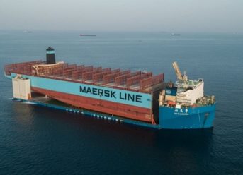 Maersk Honam Section on Its Way to South Korea 3 Maersk Honam Section on Its Way to South Korea