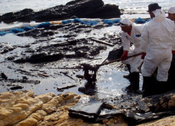 Oil Spills And Their Impact 4 Oil Spills And Their Impact