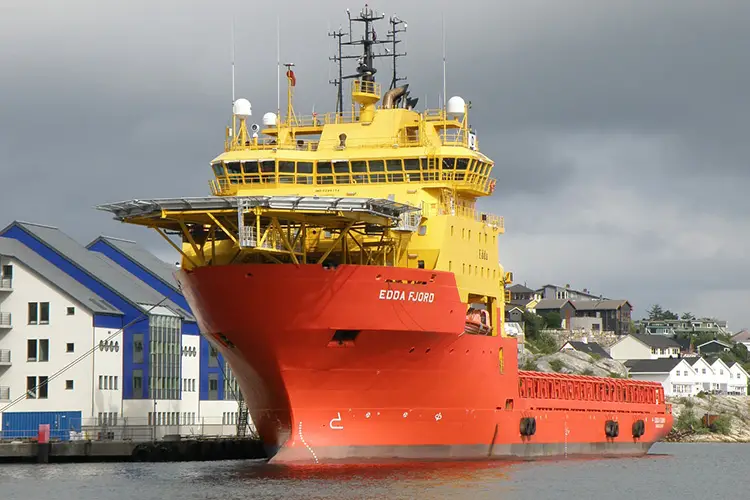 Icebreaker Edda Fjord 