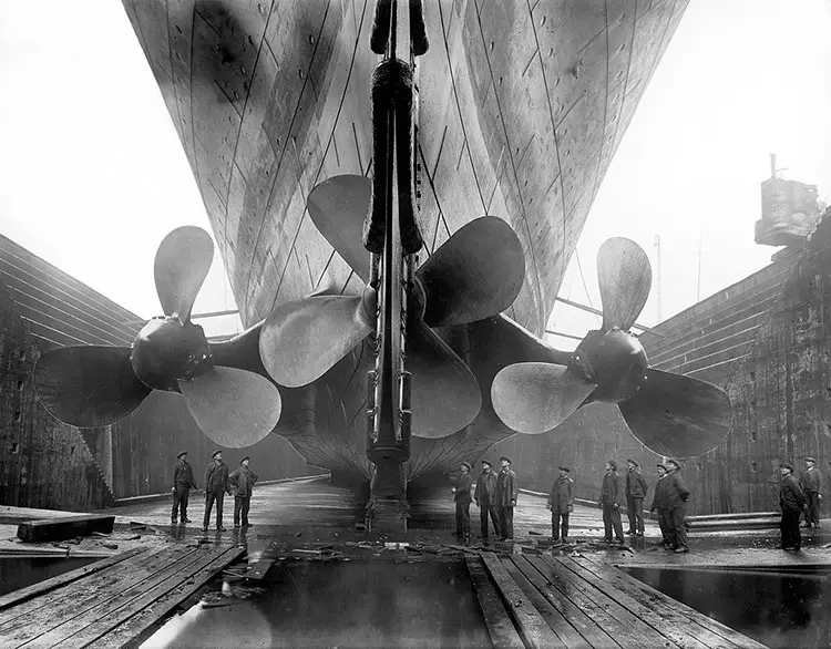 Largest Ship Propellers In The World 11 Titanic's Propeller