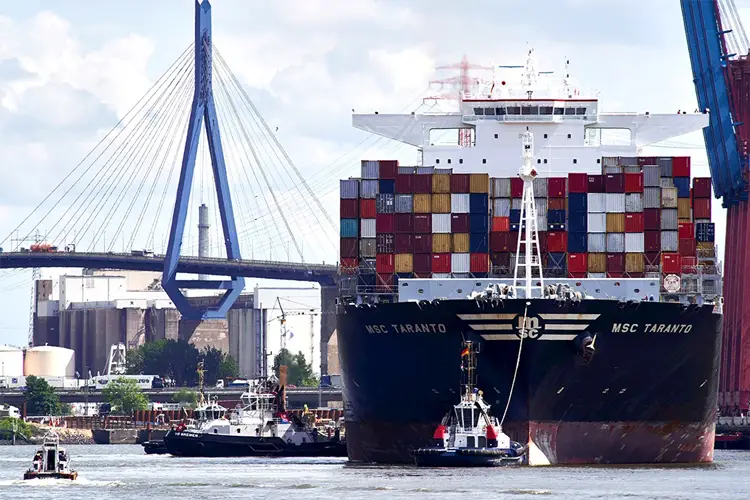 ABB digital solution for shipping fleets to reduce fuel costs 1 ABB digital solution for shipping fleets to reduce fuel costs and environmental footprint.