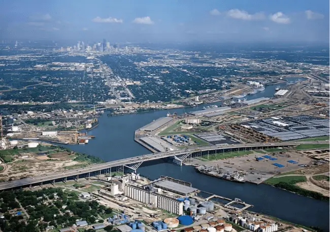 Port Houston Sets Records With Increased Container and Steel Volumes 1 Port Houston Sets Records With Increased Container and Steel Volumes