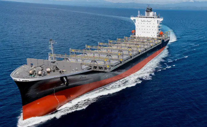 Tsuneishi Ship Building delivers its first 1900 TEU container carrier to Bangkok 1 Tsuneishi Ship Building delivers its first 1900 TEU container carrier to Bangkok.