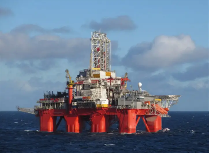 Transocean Successfully Deploys World’s First Hybrid Floating Drilling Unit