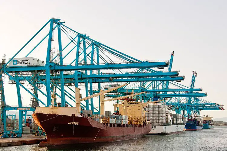 Major ports in Spain 2 Port of Algeciras: Ports in Spain